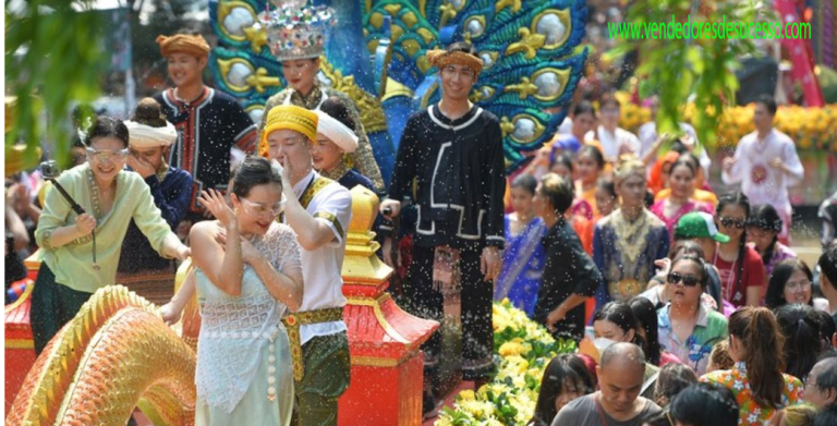 Masyarakat Thailand Keakraban dan Keramahan